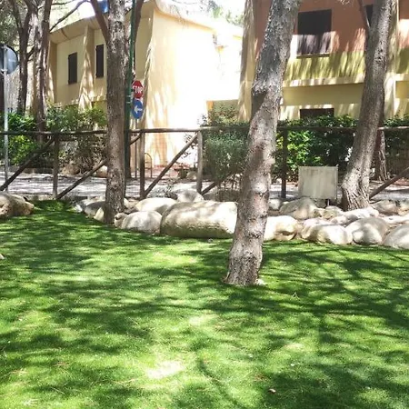 Holiday House 